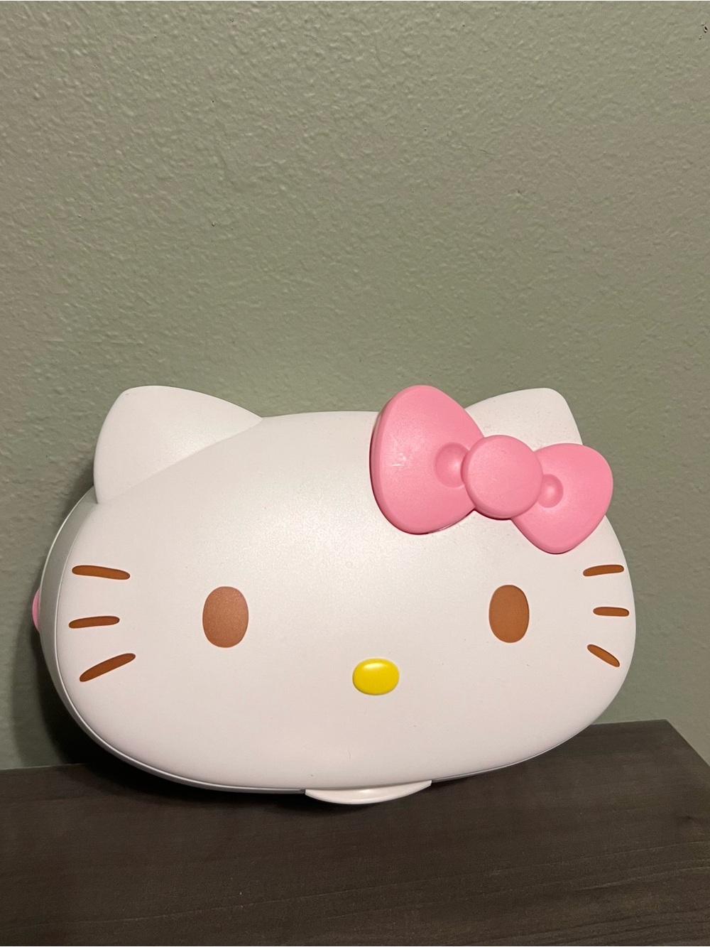 Sanrio Hello Kitty wipes holder (Walt Disney World Epcot)